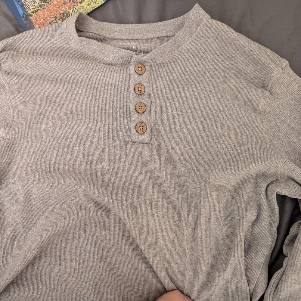 Burt’s Bees Baby Men’s Long Sleeve Henley Shirt Size M Gray